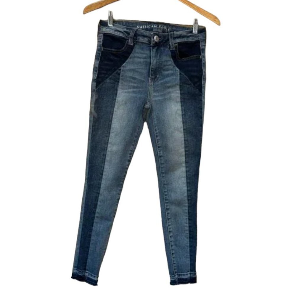 AMERICAN EAGLE Two Tone Super Stretch Hi-Rise Jegging Crop Raw Hem Jeans Size 4